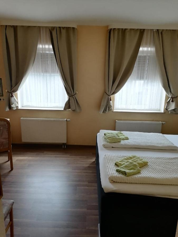 Pension Kuehnauer Hof Dessau-Rosslau Dış mekan fotoğraf