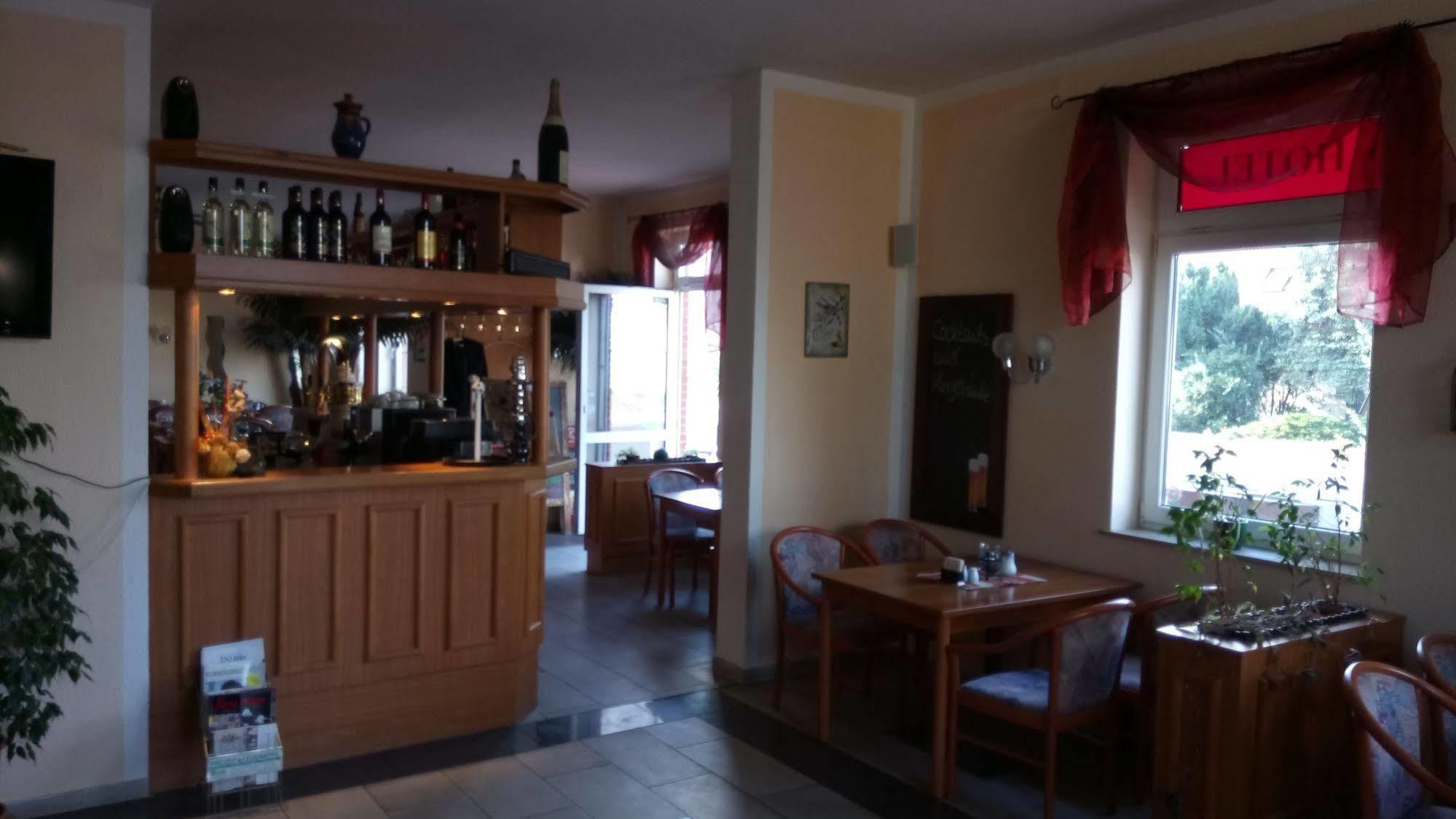 Pension Kuehnauer Hof Dessau-Rosslau Dış mekan fotoğraf